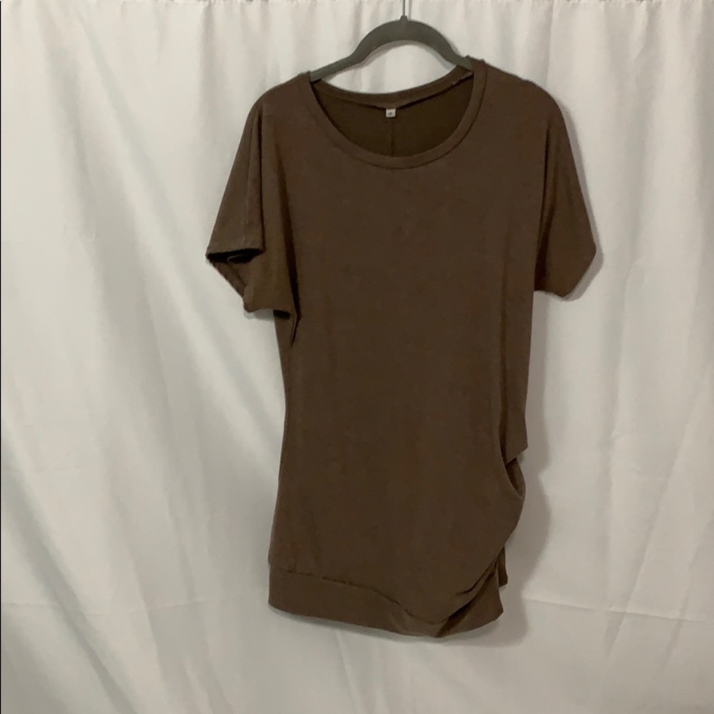 Women’s casual short sleeve round neck tunic shirt